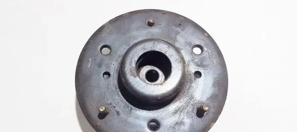 Chevrolet Captiva Coil spring mount 
