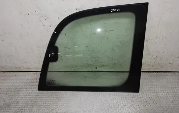 Mercedes-Benz Vaneo W414 Rear side window