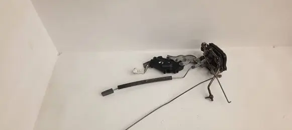Toyota Land Cruiser (BJ70) Front door lock 