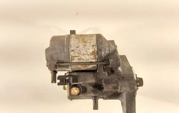 Toyota Yaris Starter motor 2810033050 4280000570