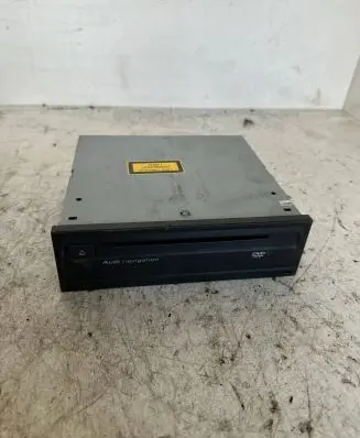 Audi A6 S6 C6 4F Navigation unit CD/DVD player 4E0919887M 4E0910887T