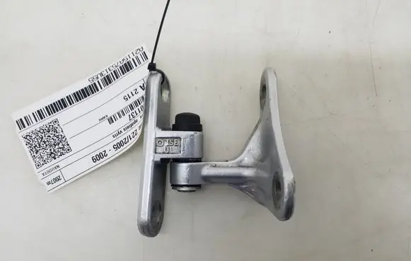 Mercedes-Benz S W221 Front door lower hinge A2217201137