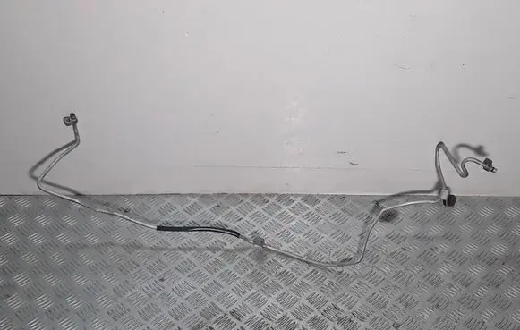 Nissan Patrol Y61 Air conditioning (A/C) pipe/hose