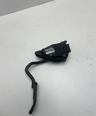 Volkswagen Sharan Accelerator throttle pedal 7M3721603B YM219F836AA 6PV00777003