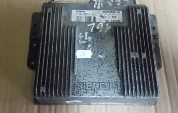 Renault Scenic I Engine control unit/module S103750017A HOM7700874131 7700107008C