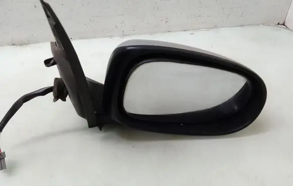 Nissan Almera N16 Front door electric wing mirror E11015827