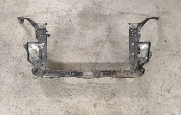 Subaru Outback Radiator support slam panel