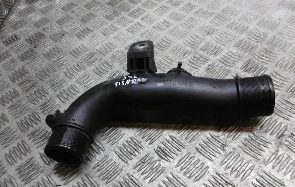 Toyota Avensis T250 Turbo air intake inlet pipe/hose 17362-0R010