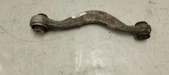 BMW 5 G30 G31 Rear upper control arm/wishbone 6883340