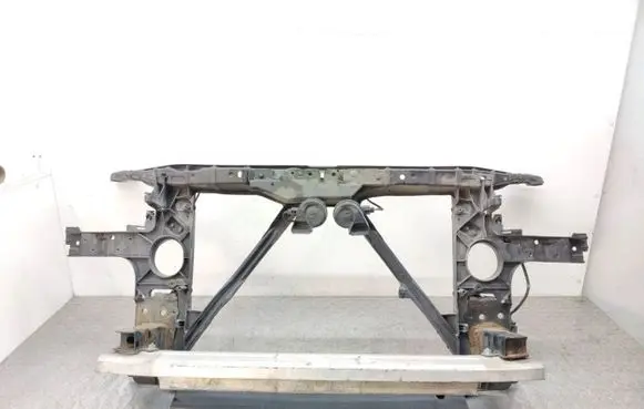 Audi Q7 4L Radiator support slam panel 4L0807133A