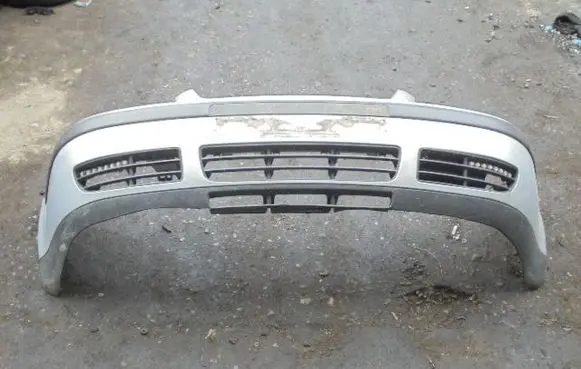 Volkswagen Bora Front bumper 1J5807231