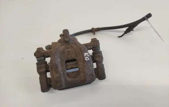 Honda CR-V Rear brake caliper
