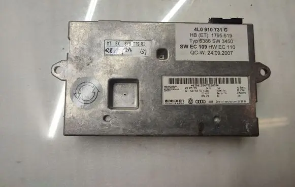 Audi Q7 4L MMI control unit 4E0035729 4L0910731A