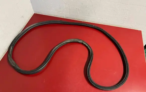 BMW X1 U11 Trunk rubber seal (body) 9450458 51769450458
