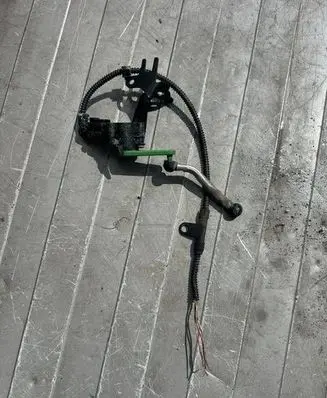 Porsche Macan (95B) Rear air suspension level height sensor 4H0907503