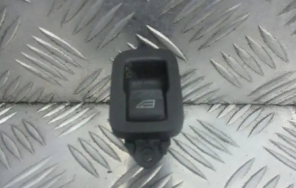 Volvo V50 Electric window control switch