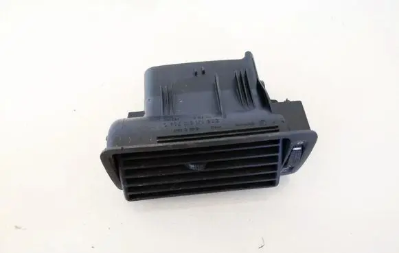 Volkswagen Golf IV Dash center air vent grill 1j1819704c
