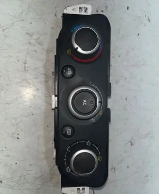 Renault Megane III Climate control unit T1001877V