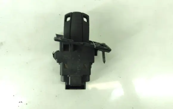 BMW 3 E90 E91 Ignition lock 6954719