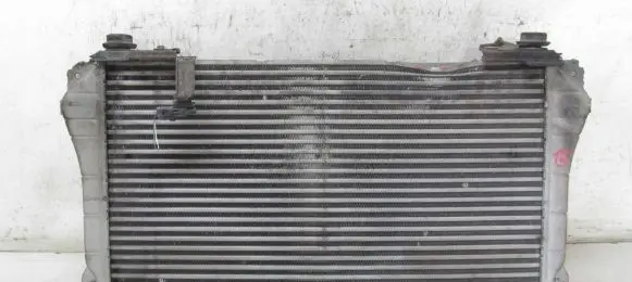 Toyota Avensis T270 Intercooler radiator 127100-4970