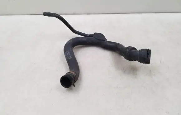 Audi A6 S6 C5 4B Engine coolant pipe/hose 4B0121101G