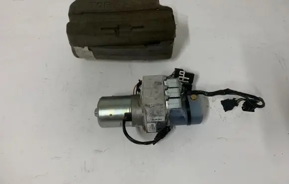 Audi A5 8T 8F Convertible roof hydraulic pump 8F0871791