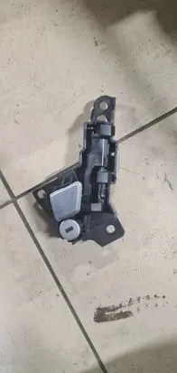 BMW 5 F10 F11 Glove box lock 1600086