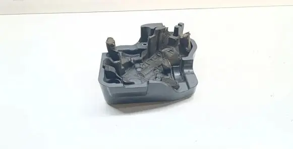 Jeep Grand Cherokee Pneumatic air compressor holding bracket P05162052AJ