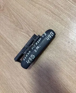 Citroen Xsara Picasso Front door exterior handle 9633343577