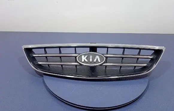 KIA Carens I Front grill 2EF50710