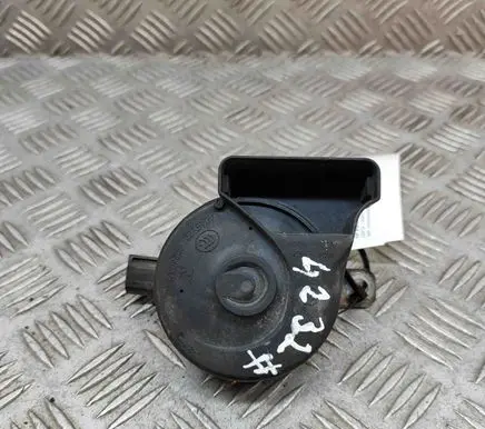 Skoda Octavia Mk3 (5E) Horn signal 5Q0951223B