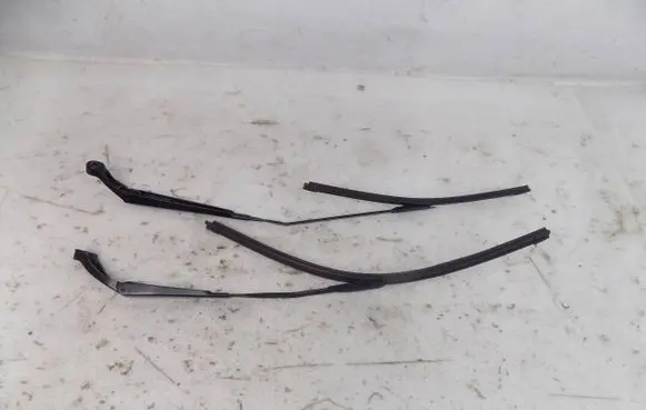 Audi A3 8Y Windshield/front glass wiper blade 8Y1955407 8Y1955408