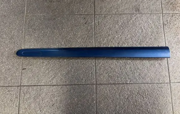Mercedes-Benz Vito Viano W639 Front door trim (molding) 6396900262 A6396900262