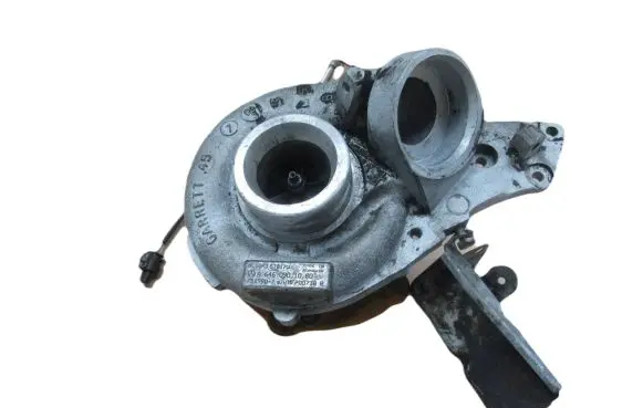 Mercedes-Benz C W204 Turbo A6460901080 7529907