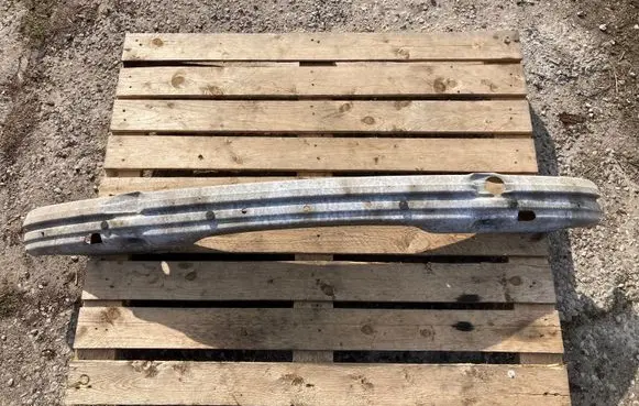 BMW 5 E39 Front bumper cross member