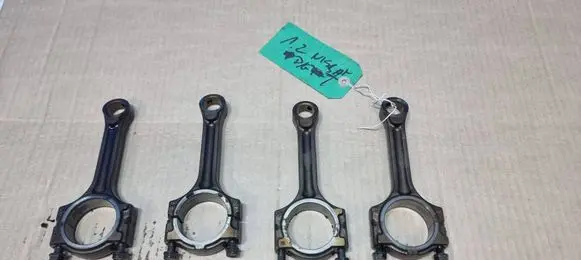 Nissan Qashqai+2 Connecting rod/conrod 