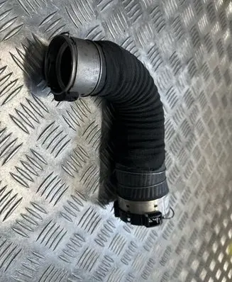 Intercooler hose/pipe