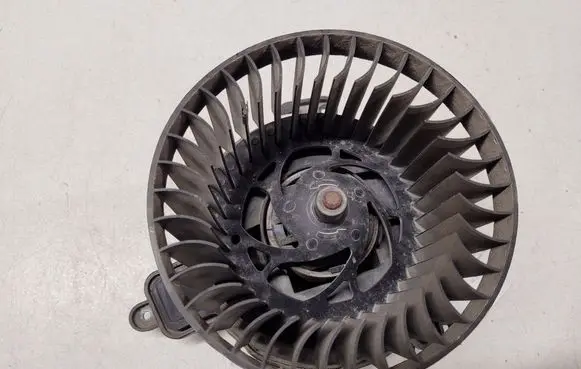 Peugeot Partner Heater fan/blower 031117E