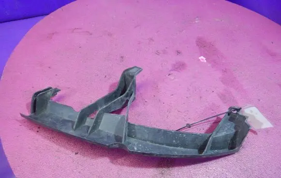 Renault Scenic II - Grand scenic II Front bumper mounting bracket 8200183758