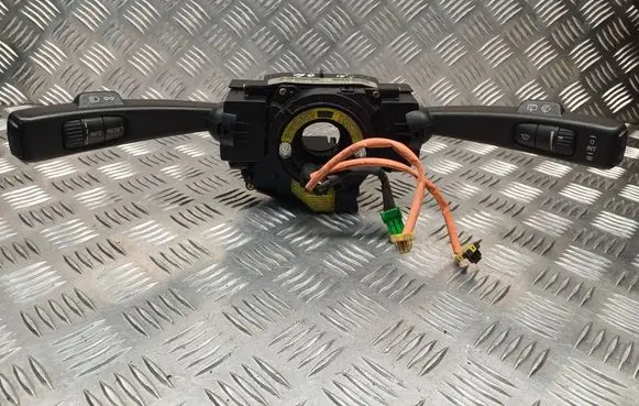 Volvo V50 Wiper turn signal indicator stalk/switch P30710344 17D770