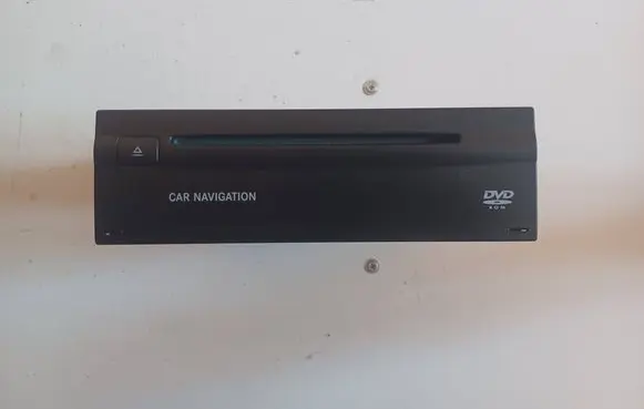 Mercedes-Benz E W211 Navigation unit CD/DVD player A2118705226-MERC