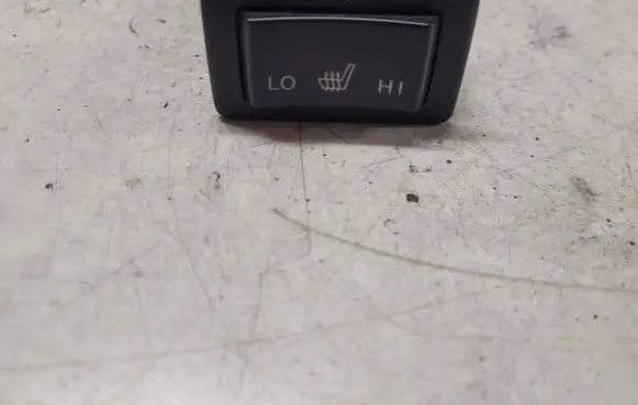 Mazda 6 Seat heating switch GS1E66420