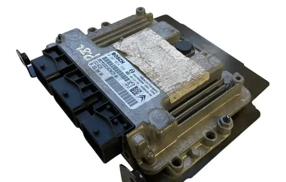 Citroen C4 I Engine control unit/module 9665674480 9653958980 0281014729
