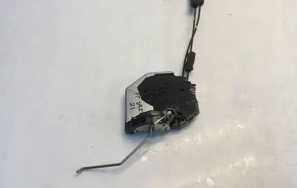 Honda Jazz IV GR Rear door lock N0415410