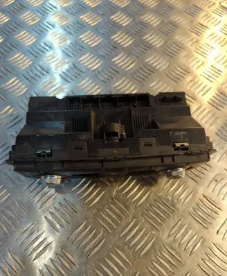 Audi A8 S8 D3 4E Climate control unit 4E0820043H 4E0910043B 5HB00848017