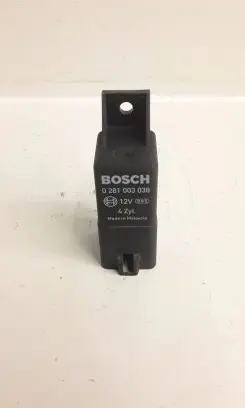 Volkswagen Caddy Glow plug pre-heat relay 281003038
