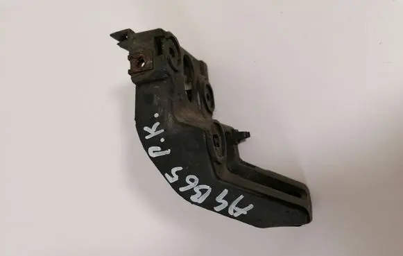 Audi A4 S4 B6 8E 8H Fender mounting bracket 8E0853921B