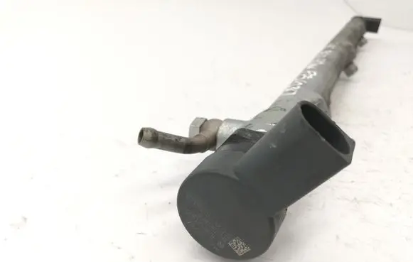 BMW 3 E90 E91 Fuel main line pipe 02810027387795514