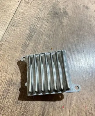 Mercedes-Benz R W251 Heater blower fan relay 982611B005 1500038 2208209210