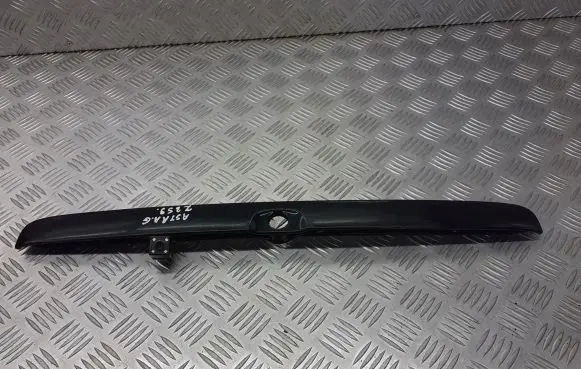 Opel Astra G Rear window tailgate spoiler 8062860